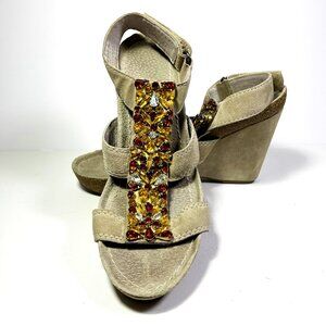 APEPAZZA “Francesca” Women’s Suede T-strap Beige Wedge Sandals Jeweled Trim Size